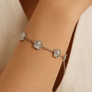 Stainless Steel Silver Tone Five Leaf Clover Floral Bracelet (A34)
